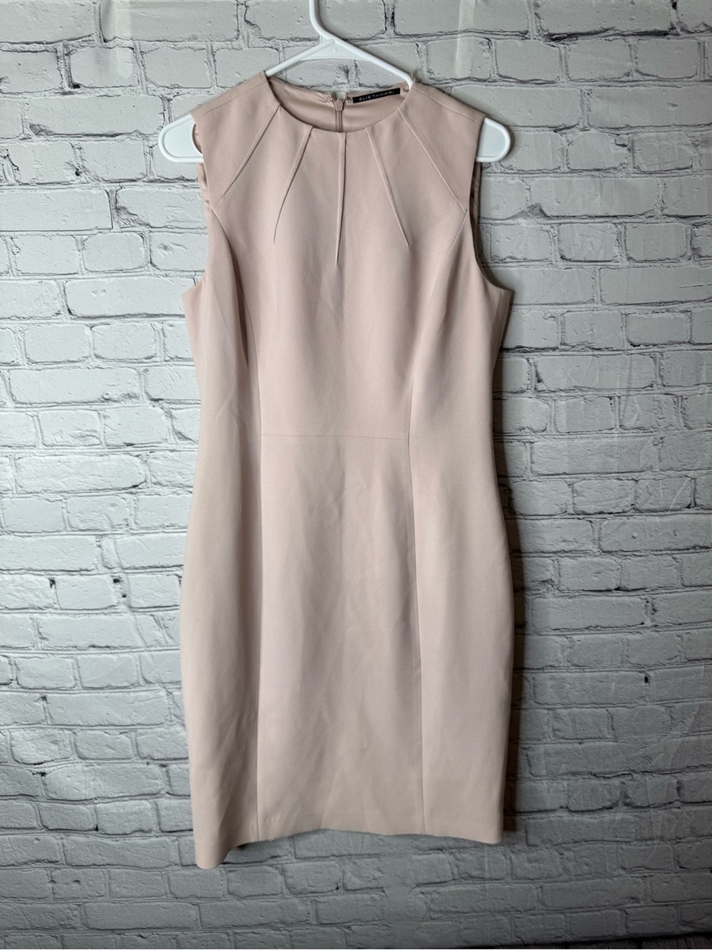 Elie Tahari Frieda sheath dress in blush pink size 8